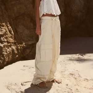 Zara cargo pants and vanilla color